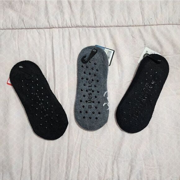 Nwt Halloween theme socks bundle, one size - Picture 3 of 4